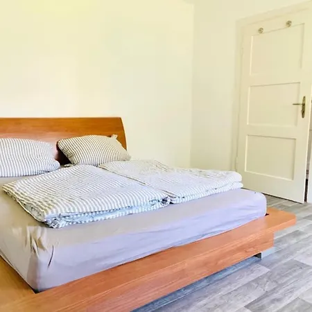 Hotel Gemütliche In Süd *